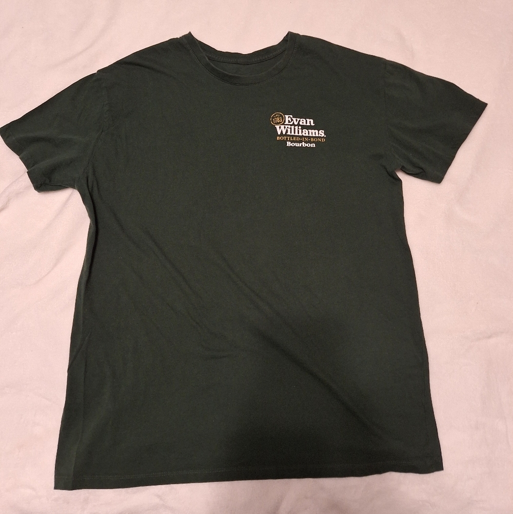 Evan Williams Bottled-in-Bond Bourbon T-Shirt Men’s Dark Green Graphic Tee Disti